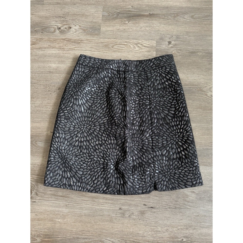 LOFT Women's Size 0 Black Gray Metallic Jacquard A-Line Skirt Floral 18in